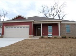 102 Danny Ln, Dothan, AL 36301