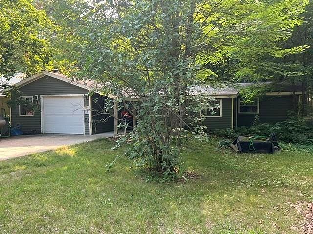 1st image of 723 Circle Dr