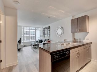 610 Granville St #2906, Vancouver, BC V6C 3T3