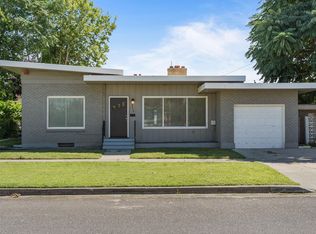 715 N 8th Ave, Pasco, WA