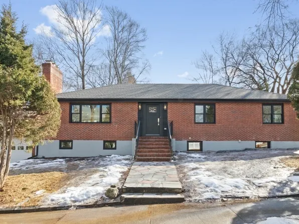 70 Windermere Rd, Newton, MA 02466