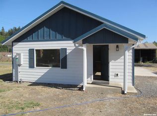 7055 3rd St SE, Turner, OR 97392