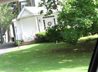 1010 W Grove St, Clarks Summit, PA