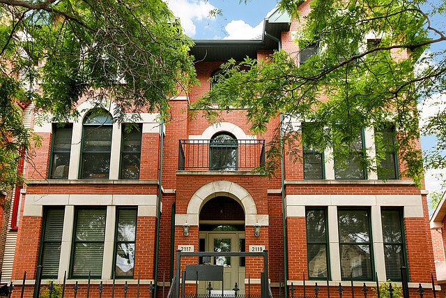 1st image of 2117 W Evergreen Ave