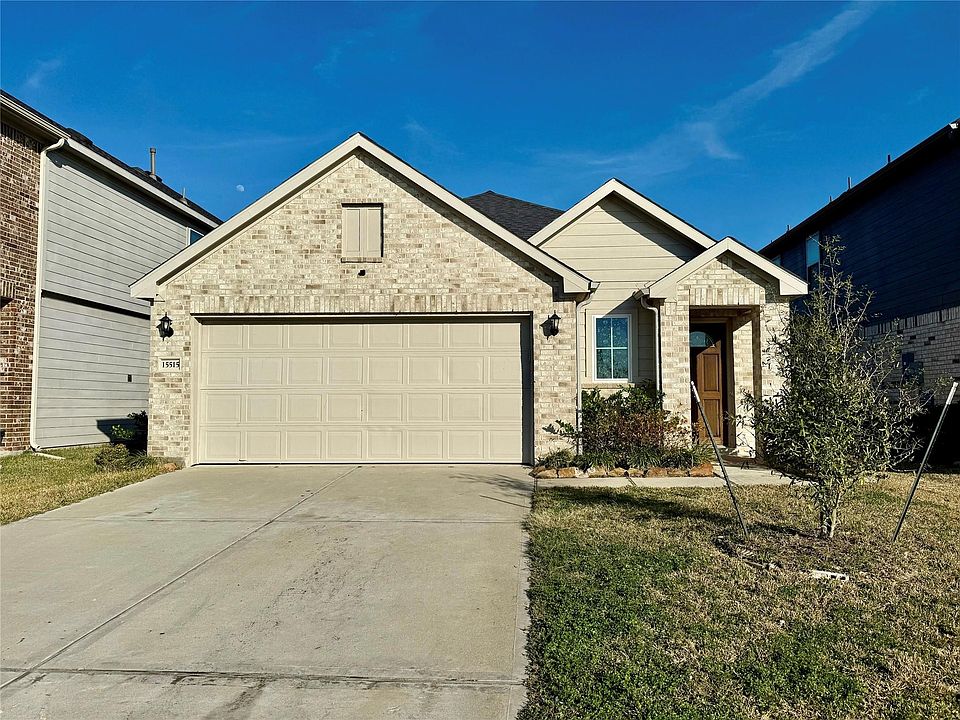 1st image of 15515 Islandview Ln