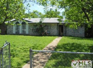 9912 Castle Bay Dr, Dallas, TX 75227