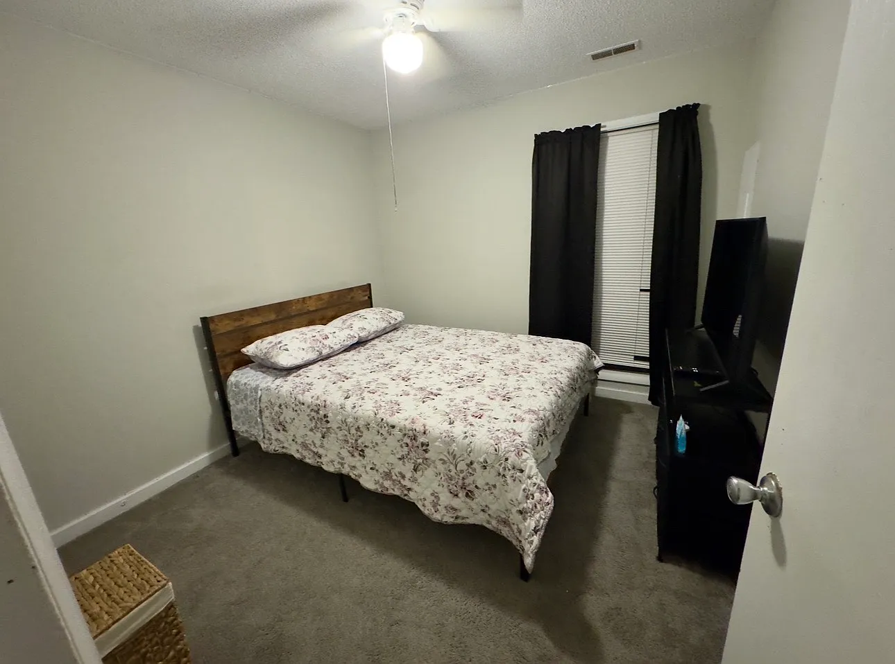 Candlewood Dr, Fayetteville — Photo 1