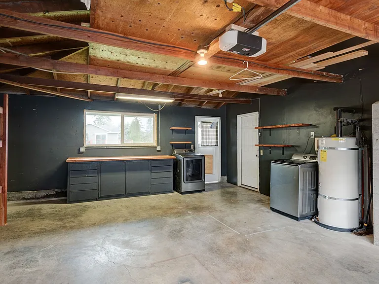 1056 SW 4th Ave — Photo 21