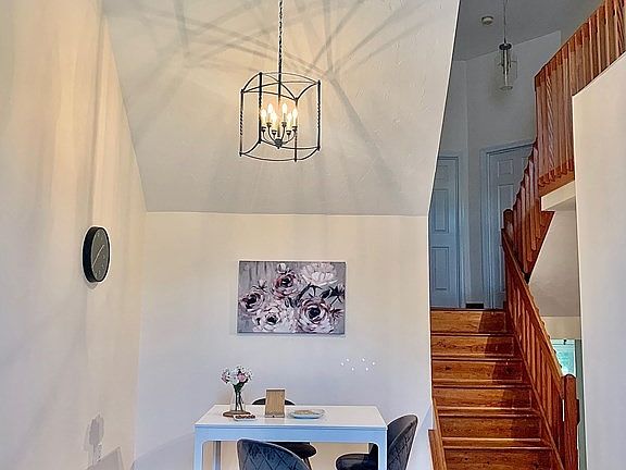 3rd image of 237 South St APT 25