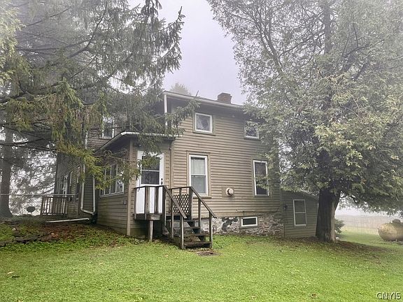 2nd image of 7408 Academy St
