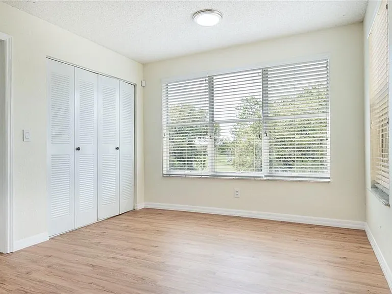 417 Vista Isles Dr #2322 — Photo 11