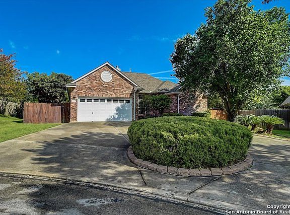 2nd image of 9555 LEGEND ISLE DR