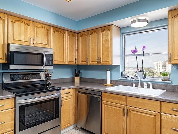 4th image of 5108 Brittany Dr S APT 708