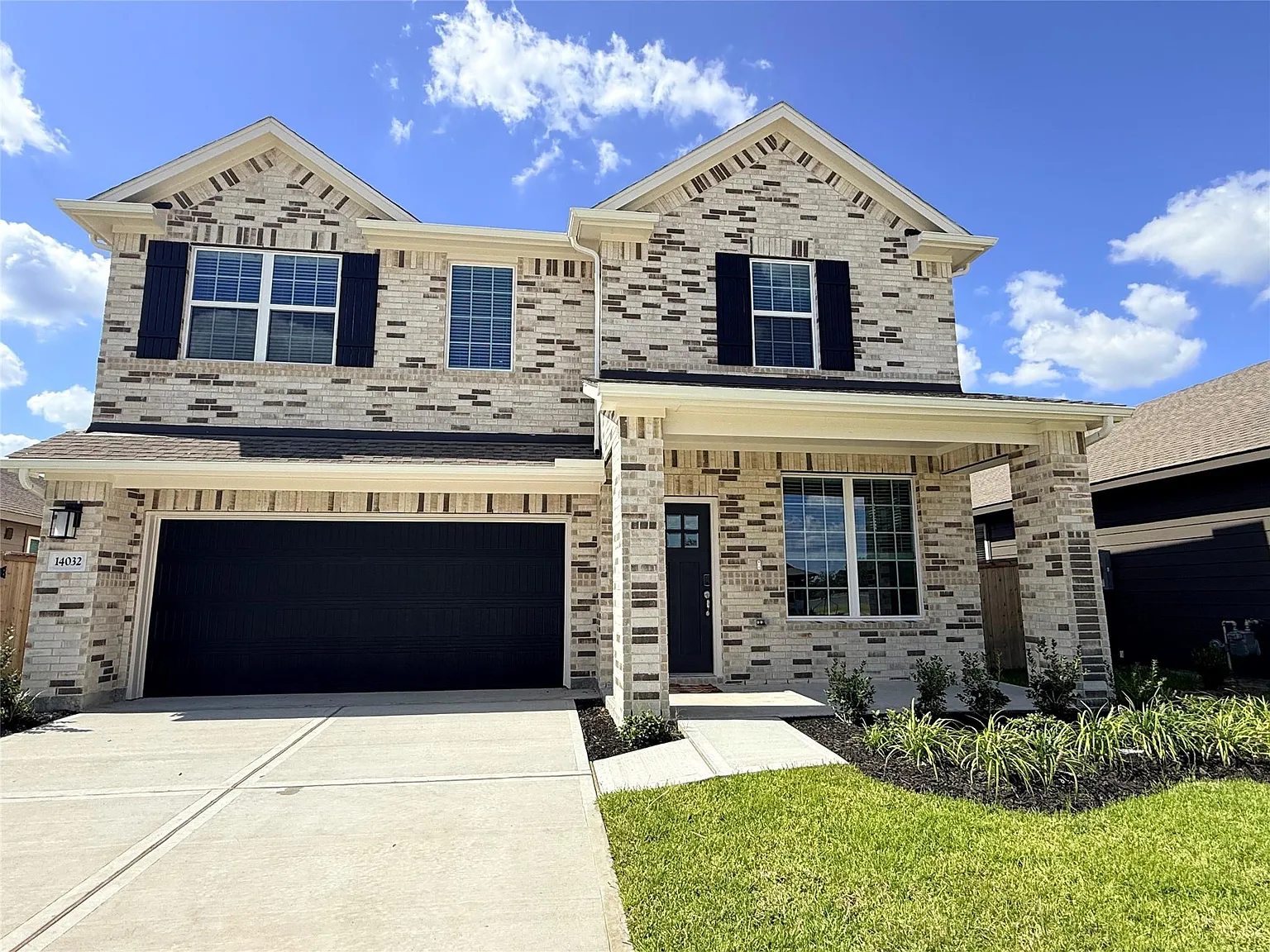 4 bed, 3.5 bath, 2521 sqft, $2,500 — Photo 4