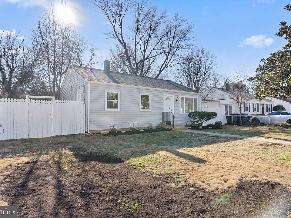 1st image of 3307 Campbell Dr