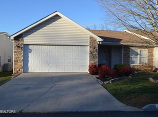 10021 Villa Ridge Way, Knoxville, TN 37932