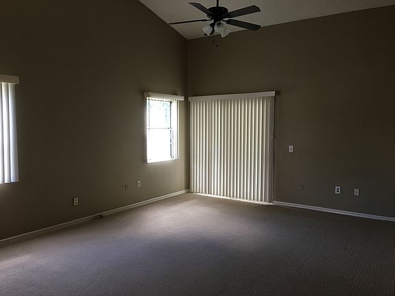 2nd image of 2366 Talmadge Dr