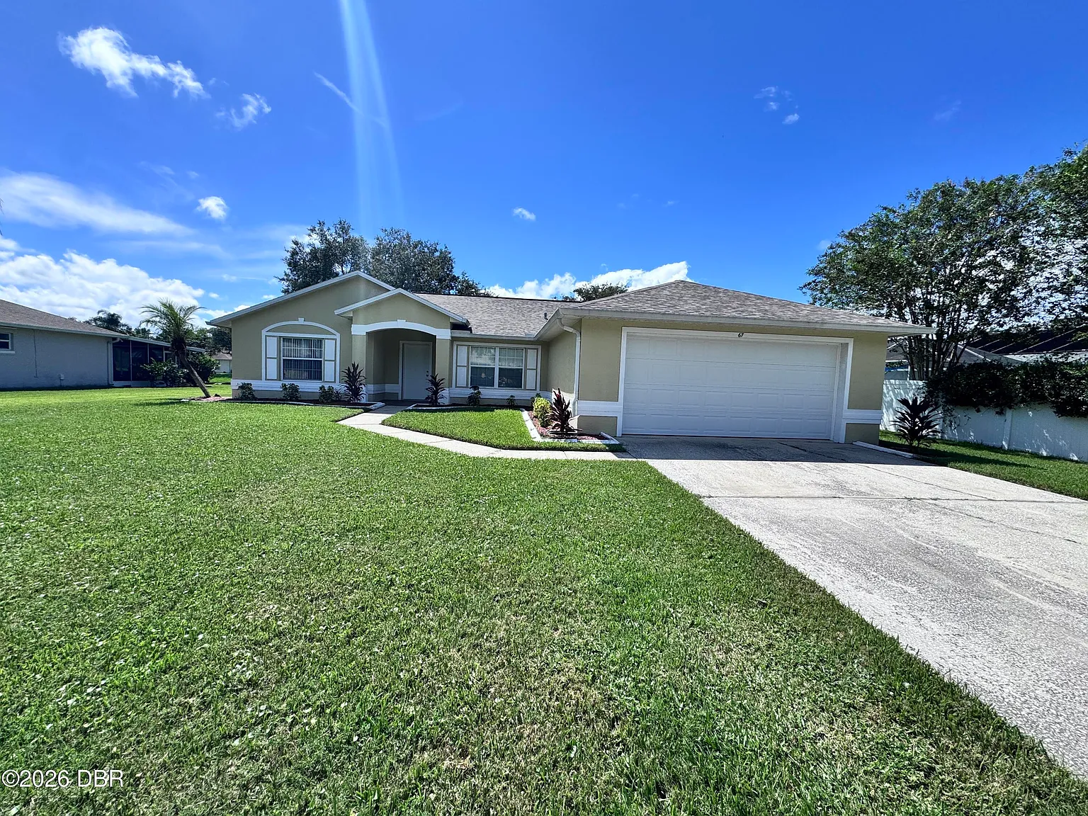 3 bed, 2.0 bath, 1778 sqft, $2,450 — Photo 2