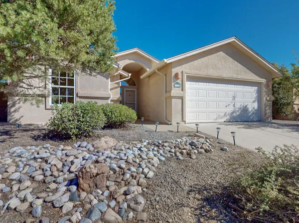 1324 Tarrington Dr NW, Albuquerque, NM 87120