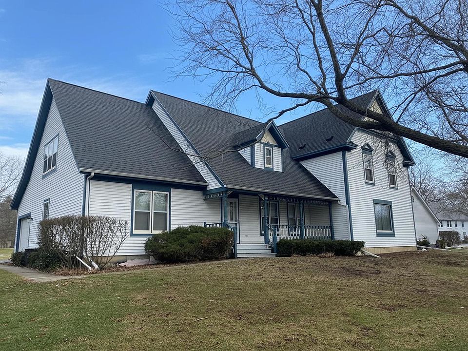 1st image of 872 Victoria Dr