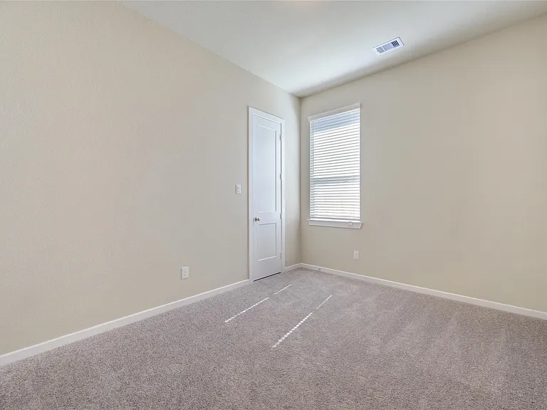 4203 Maple Glen Dr — Photo 24