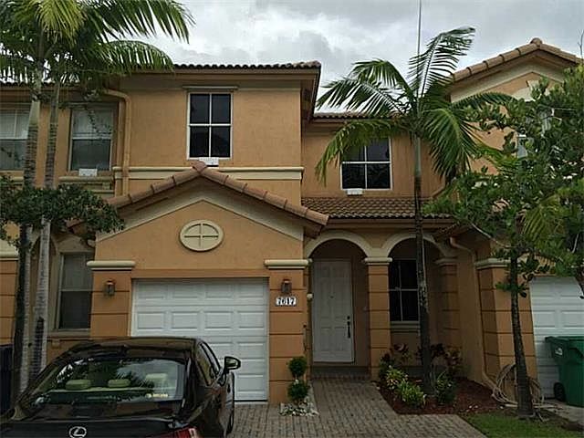 1st image of 7617 NW 115th Ct