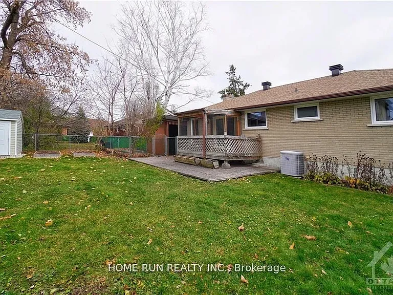 39 Epworth Ave — Photo 28