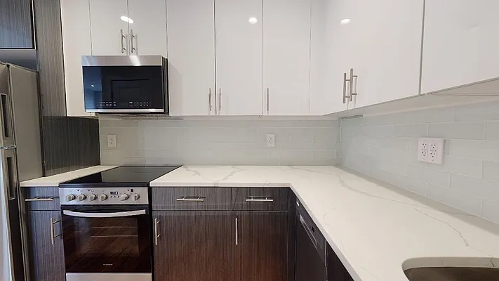 Rented by Metro Garden Realty NYC | media 27