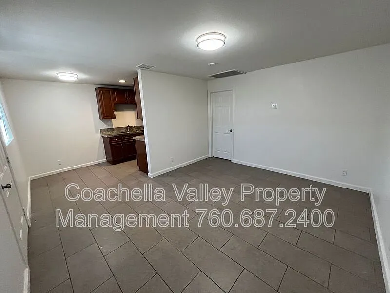 1 bed, 1.0 bath, $1,295 — Photo 3