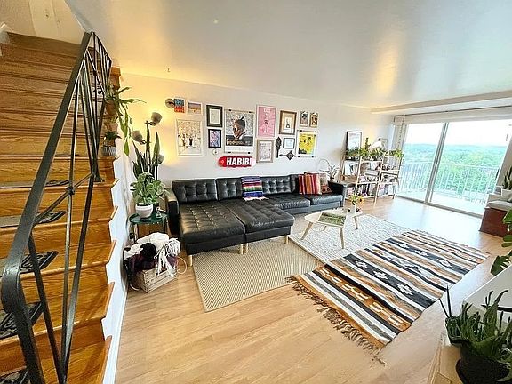 3rd image of 301 N Beauregard St APT 1007