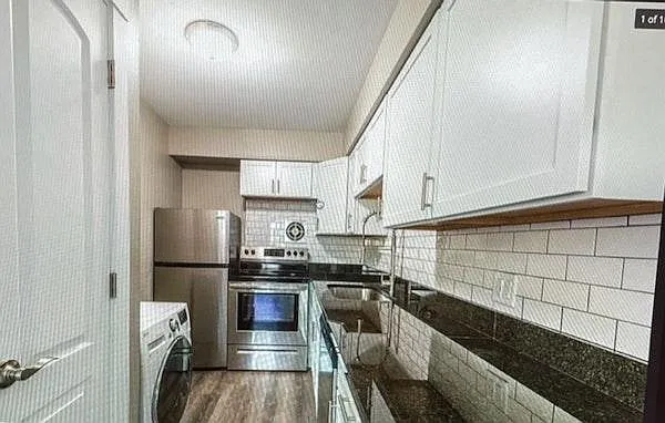 Newly Remodeled 1 Bedroom Apartment, Walk to Campus!