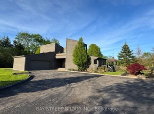 10638 Willoughby Dr, Niagara Falls, ON L2G 0X3