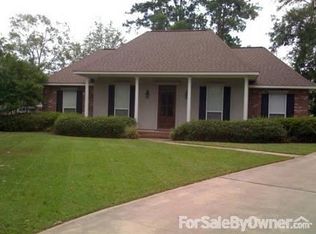 4 Balmoral Cir, Hammond, LA 70401