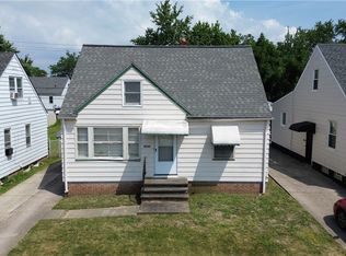 20801 Franklin Rd, Maple Heights, OH 44137