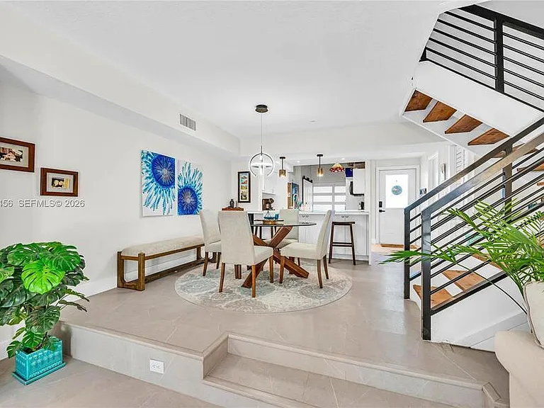 7018 SW 53rd Ln — Photo 13
