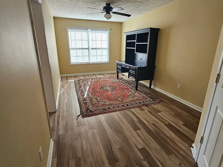 Dining Room/Office