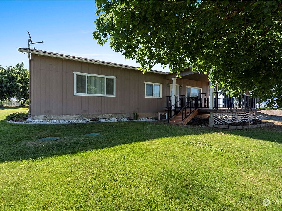105 N Perry Avenue, East Wenatchee, WA 98802 Zillow