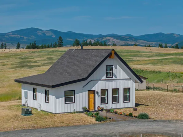 1001 Laura Ln, Princeton, ID 83857