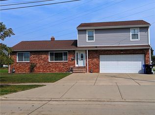 15310 Susan Dr, Brookpark, OH 44142