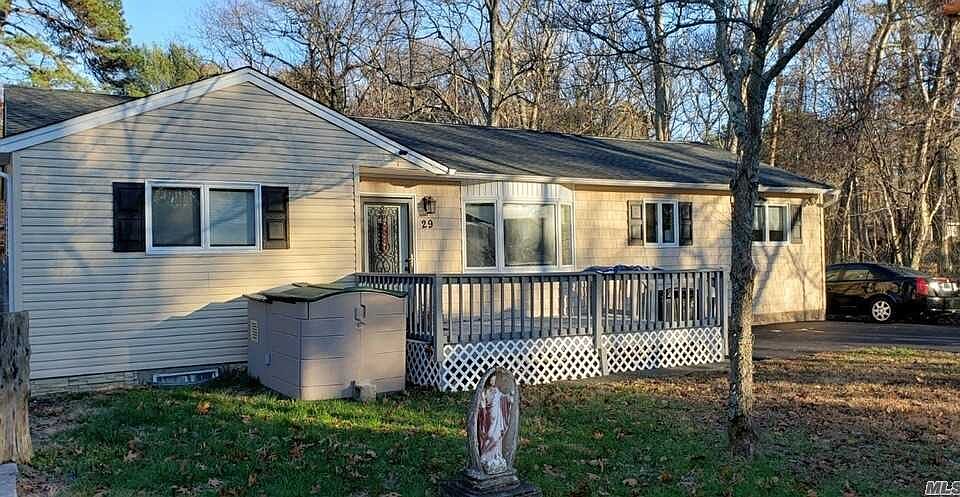1st image of 29 Oakcrest Ave