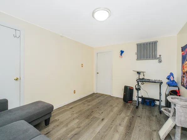 2265 78th Street image 15 of 29