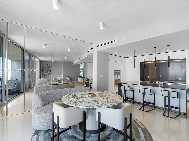 300 Biscayne Boulevard Way #4502E — Photo 12