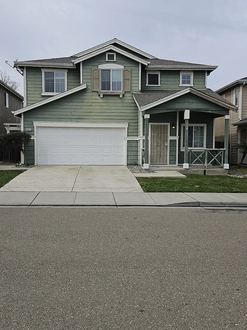4147 Heirloom Ln photo 1