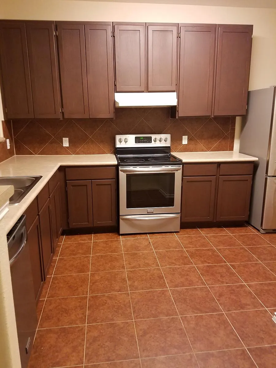 Building Photo - 814 Rivera Way