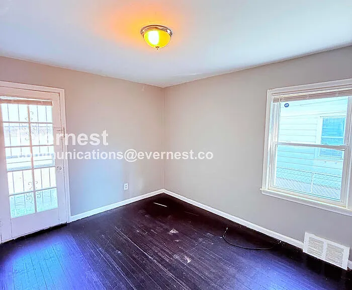 8270 Trinity St — Photo 23