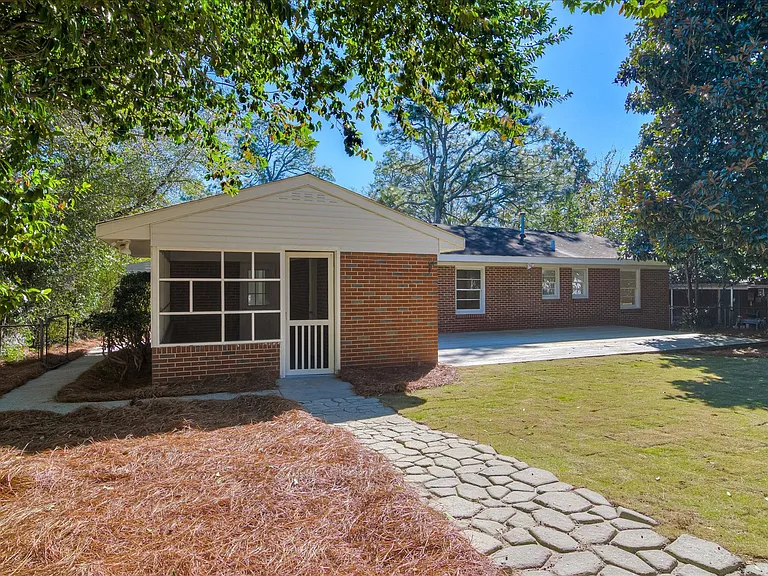 1613 Pendleton Rd — Photo 25