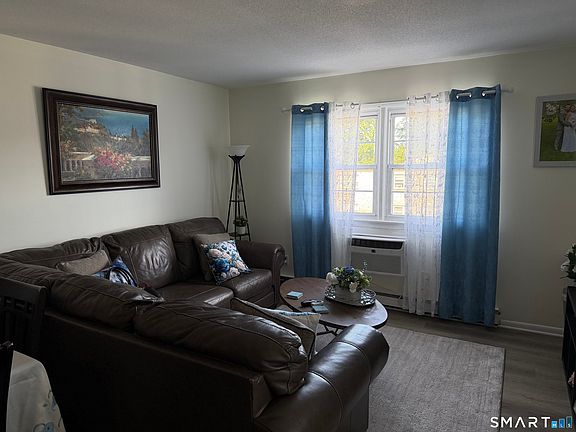 3rd image of 308 MEADOWSIDE Road #312