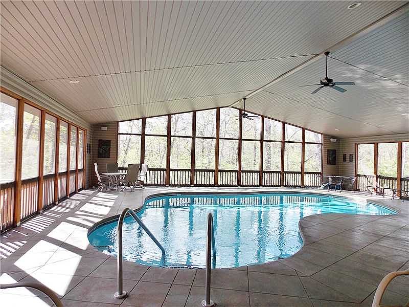 1st image of 30 Stonehaven Dr