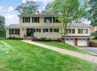1780 Mountain Top Rd, Bridgewater, NJ 08807
