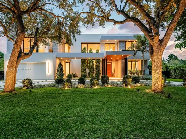 13075 SW 82nd Ct, Pinecrest, FL 33156